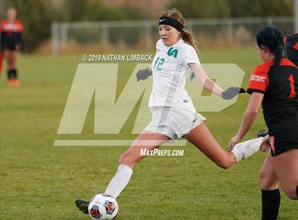 Thumbnail 1 in Aztec vs. Los Alamos photogallery.
