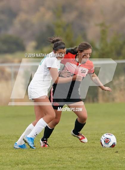 Thumbnail 1 in Aztec vs. Los Alamos photogallery.