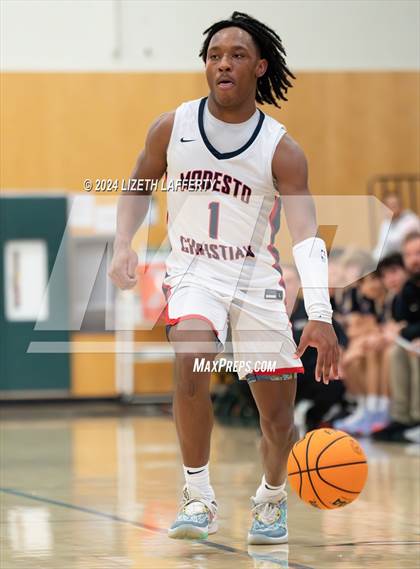 Thumbnail 3 in Notre Dame Prep vs Modesto Christian (MLK Classic) photogallery.