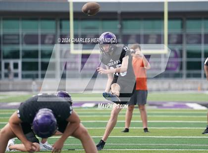 Thumbnail 3 in College Station (Spring Game) photogallery.