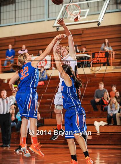 Thumbnail 1 in Campbell County @ Lenoir City photogallery.
