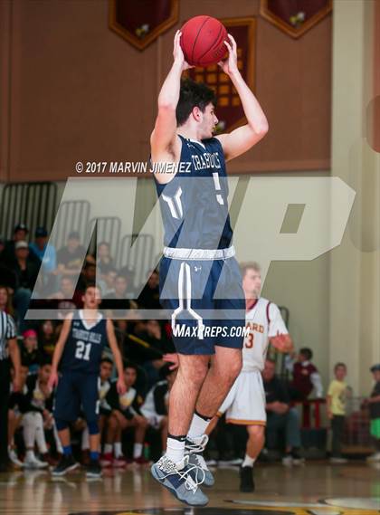 Thumbnail 1 in Oxnard vs. Trabuco Hills photogallery.