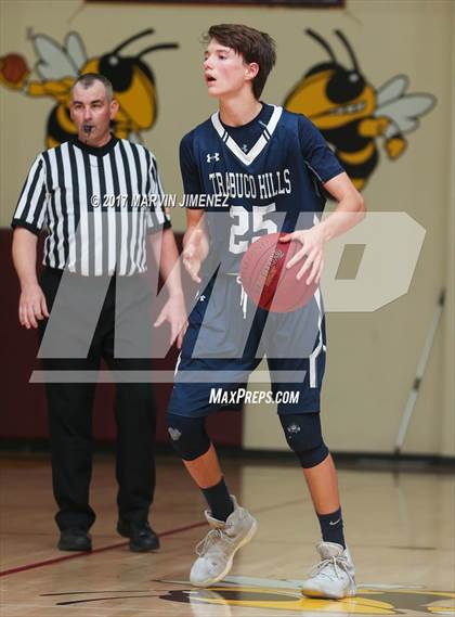 Thumbnail 3 in Oxnard vs. Trabuco Hills photogallery.