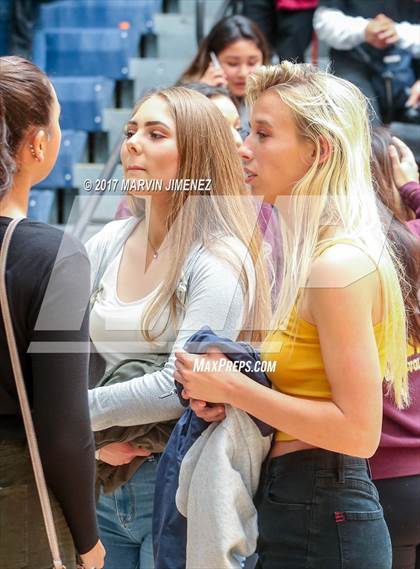 Thumbnail 3 in Oxnard vs. Trabuco Hills photogallery.