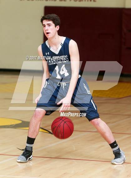 Thumbnail 2 in Oxnard vs. Trabuco Hills photogallery.