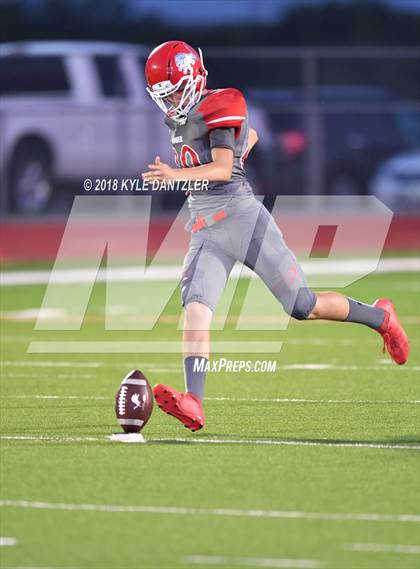 Thumbnail 2 in Nocona @ Ponder photogallery.