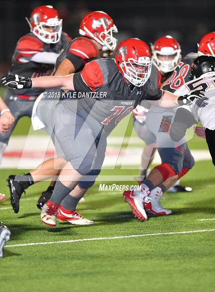 Thumbnail 3 in Nocona @ Ponder photogallery.