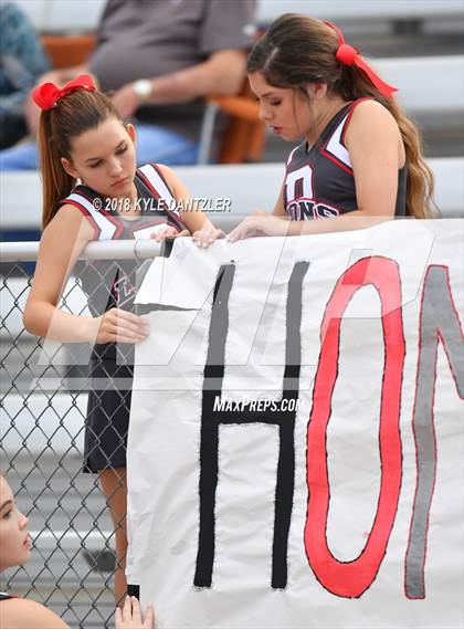 Thumbnail 2 in Nocona @ Ponder photogallery.