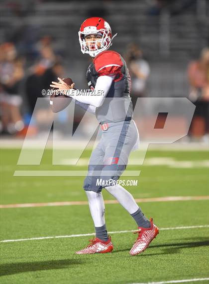 Thumbnail 2 in Nocona @ Ponder photogallery.