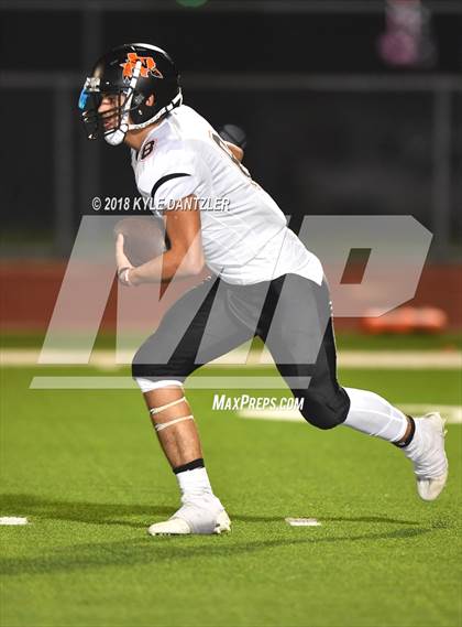 Thumbnail 2 in Nocona @ Ponder photogallery.