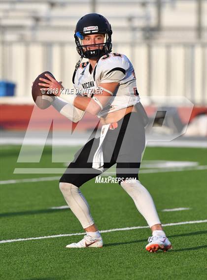 Thumbnail 2 in Nocona @ Ponder photogallery.