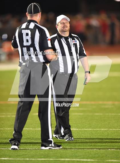 Thumbnail 2 in Nocona @ Ponder photogallery.
