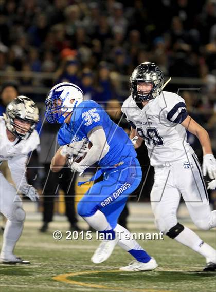 Thumbnail 2 in San Dimas vs. Sierra Canyon (CIF SS Mid Valley Division Final) photogallery.