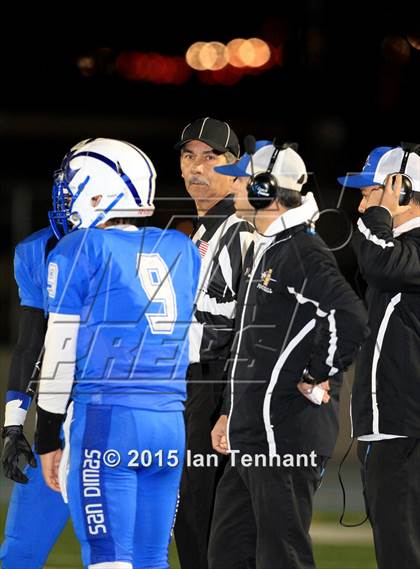 Thumbnail 2 in San Dimas vs. Sierra Canyon (CIF SS Mid Valley Division Final) photogallery.