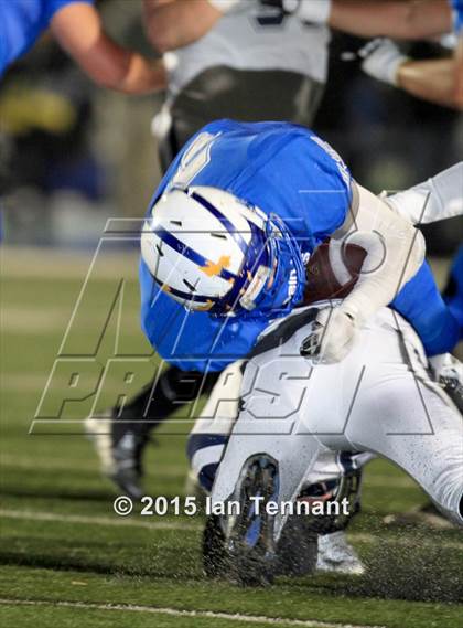 Thumbnail 1 in San Dimas vs. Sierra Canyon (CIF SS Mid Valley Division Final) photogallery.