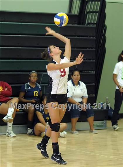 Thumbnail 3 in Waterford vs. Bear River (Lady Rams Classic) photogallery.