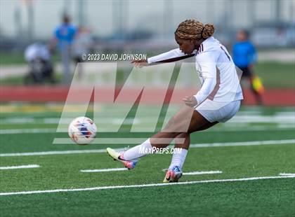 Thumbnail 3 in Windsor @ Mead (CHSAA 4A Quarterfinal) photogallery.