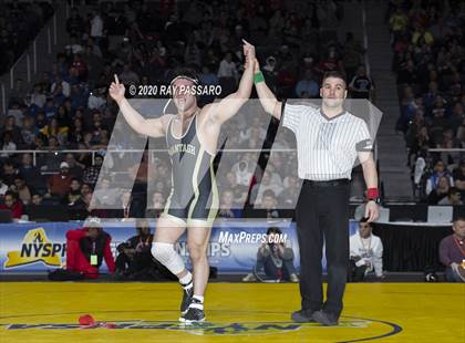 Thumbnail 2 in NYSPHSAA Wrestling Championships - Finals 170 lbs - 285 lbs photogallery.