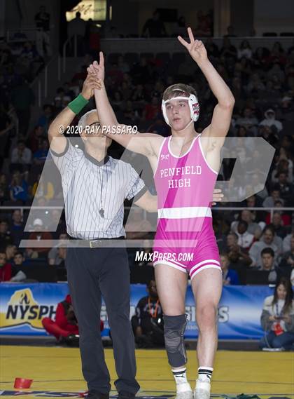 Thumbnail 1 in NYSPHSAA Wrestling Championships - Finals 170 lbs - 285 lbs photogallery.