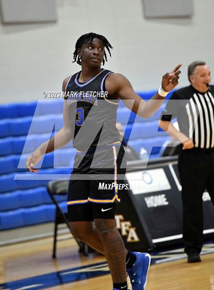 Thumbnail 2 in Tampa Catholic vs Mainland (The First Academy Invitational) photogallery.