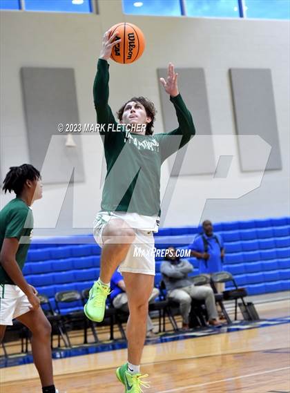 Thumbnail 1 in Tampa Catholic vs Mainland (The First Academy Invitational) photogallery.
