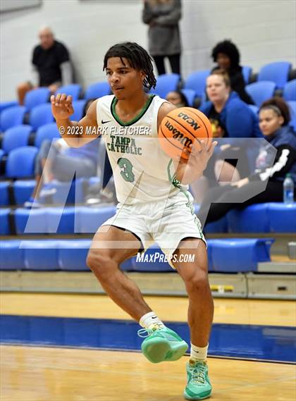 Thumbnail 1 in Tampa Catholic vs Mainland (The First Academy Invitational) photogallery.
