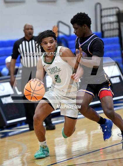 Thumbnail 1 in Tampa Catholic vs Mainland (The First Academy Invitational) photogallery.
