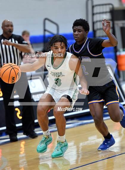 Thumbnail 2 in Tampa Catholic vs Mainland (The First Academy Invitational) photogallery.