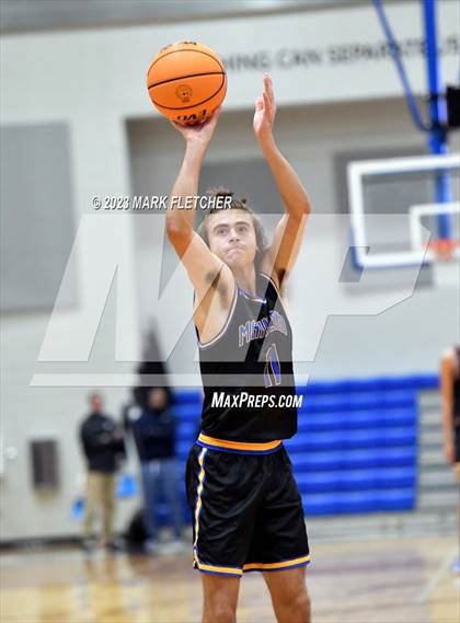 Thumbnail 2 in Tampa Catholic vs Mainland (The First Academy Invitational) photogallery.