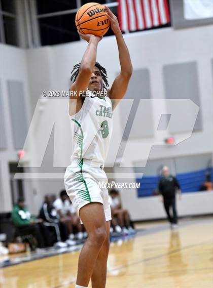 Thumbnail 2 in Tampa Catholic vs Mainland (The First Academy Invitational) photogallery.