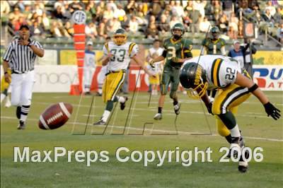 Thumbnail 3 in Canyon vs Moorpark (SS Northern Final) photogallery.