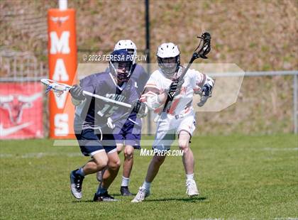 Thumbnail 2 in White Knoll @ Mauldin photogallery.