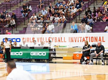 Thumbnail 2 in Mount Notre Dame vs. Assumption (GEICO Girls Invitational) photogallery.