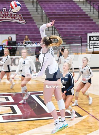 Thumbnail 2 in Mount Notre Dame vs. Assumption (GEICO Girls Invitational) photogallery.