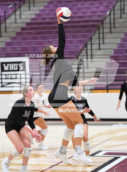 Thumbnail 1 in Mount Notre Dame vs. Assumption (GEICO Girls Invitational) photogallery.