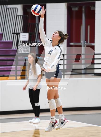 Thumbnail 1 in Mount Notre Dame vs. Assumption (GEICO Girls Invitational) photogallery.