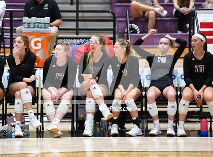 Thumbnail 1 in Mount Notre Dame vs. Assumption (GEICO Girls Invitational) photogallery.