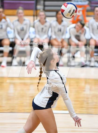 Thumbnail 1 in Mount Notre Dame vs. Assumption (GEICO Girls Invitational) photogallery.