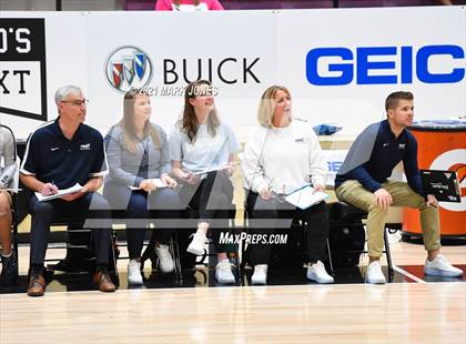 Thumbnail 3 in Mount Notre Dame vs. Assumption (GEICO Girls Invitational) photogallery.