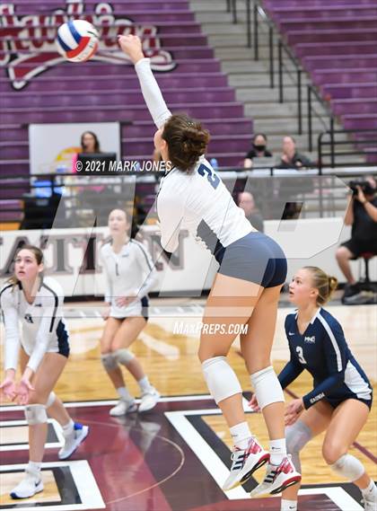 Thumbnail 1 in Mount Notre Dame vs. Assumption (GEICO Girls Invitational) photogallery.