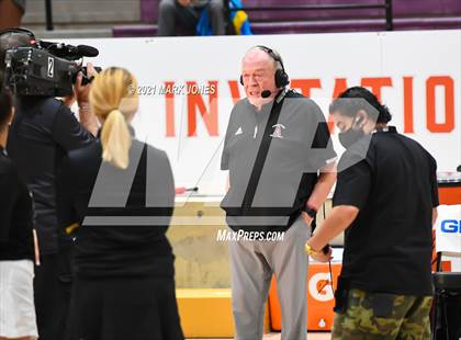 Thumbnail 3 in Mount Notre Dame vs. Assumption (GEICO Girls Invitational) photogallery.