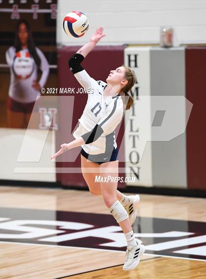 Thumbnail 2 in Mount Notre Dame vs. Assumption (GEICO Girls Invitational) photogallery.