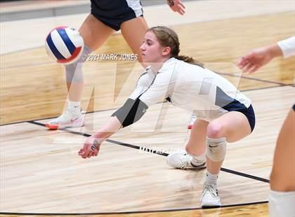 Thumbnail 2 in Mount Notre Dame vs. Assumption (GEICO Girls Invitational) photogallery.