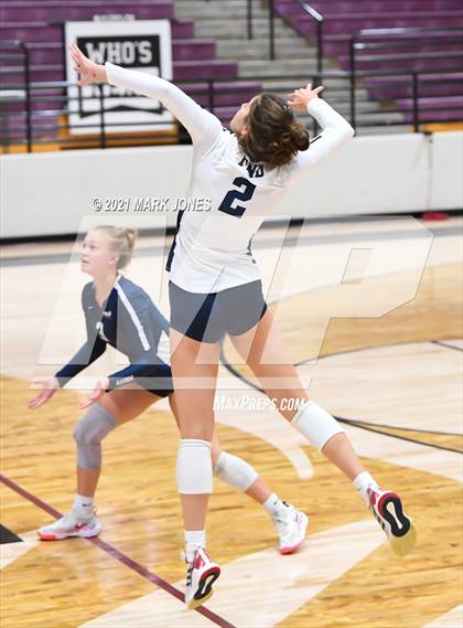 Thumbnail 1 in Mount Notre Dame vs. Assumption (GEICO Girls Invitational) photogallery.