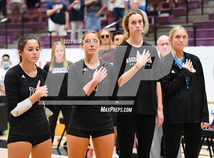 Thumbnail 2 in Mount Notre Dame vs. Assumption (GEICO Girls Invitational) photogallery.