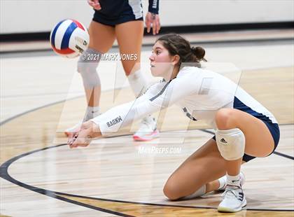 Thumbnail 2 in Mount Notre Dame vs. Assumption (GEICO Girls Invitational) photogallery.