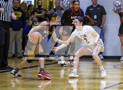 Thumbnail 3 in Alton @ O'Fallon (IHSA Class 4A Sectional Semifinals)  photogallery.