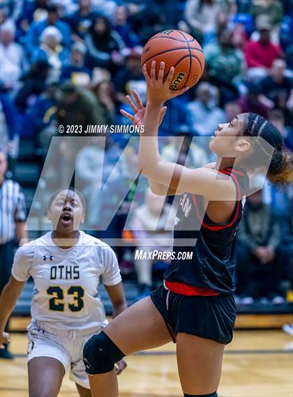 Thumbnail 3 in Alton @ O'Fallon (IHSA Class 4A Sectional Semifinals)  photogallery.