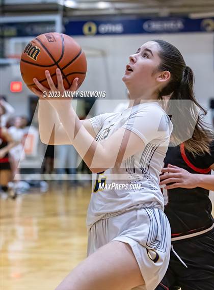 Thumbnail 3 in Alton @ O'Fallon (IHSA Class 4A Sectional Semifinals)  photogallery.