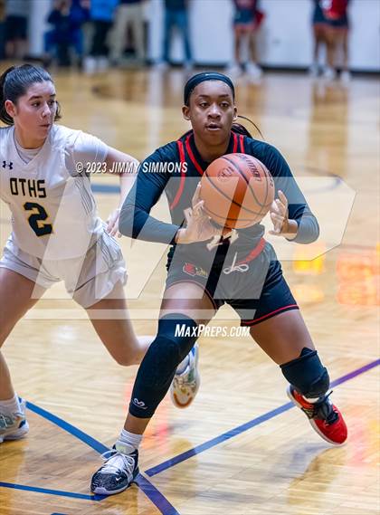 Thumbnail 2 in Alton @ O'Fallon (IHSA Class 4A Sectional Semifinals)  photogallery.